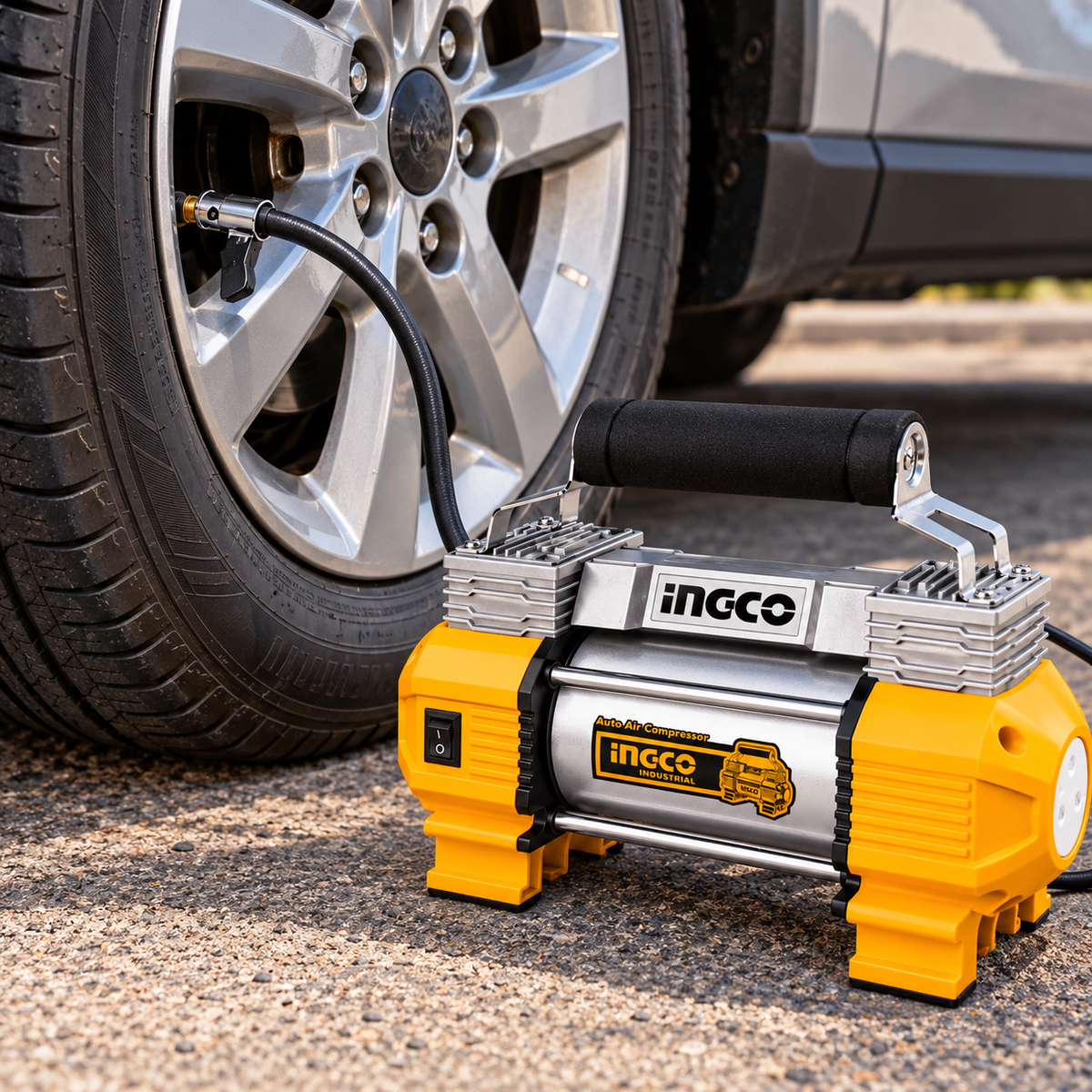 COMPRESOR DE AIRE VEHICULAR INGCO 13.5V/ 120 Psi